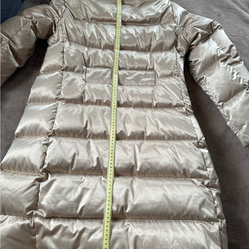 Winter coat - Picture 5 of 6